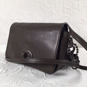 Coach Bleecker Penny 32261 Brown Leather Crossbody Turnlock Purse Class Academia